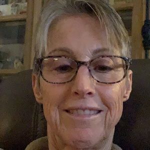 Meet your Posher, Karon